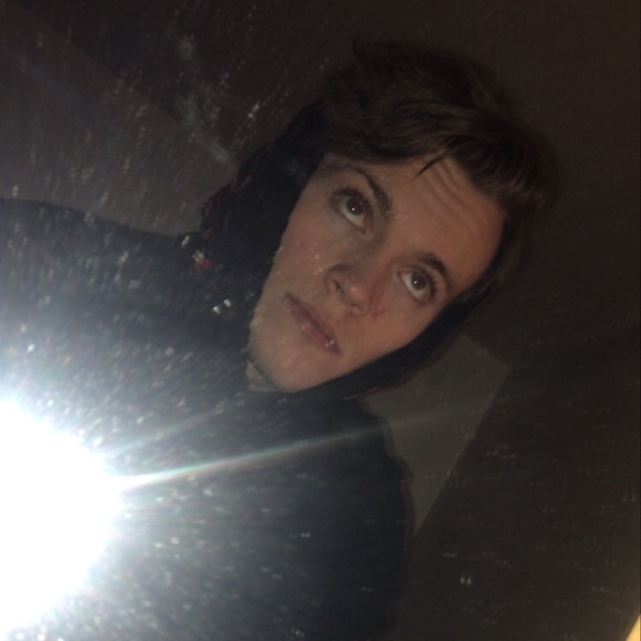 👋🏼 Hey, I’m Aaron. Welcome 🙏🏻 - Picture 2 of 2